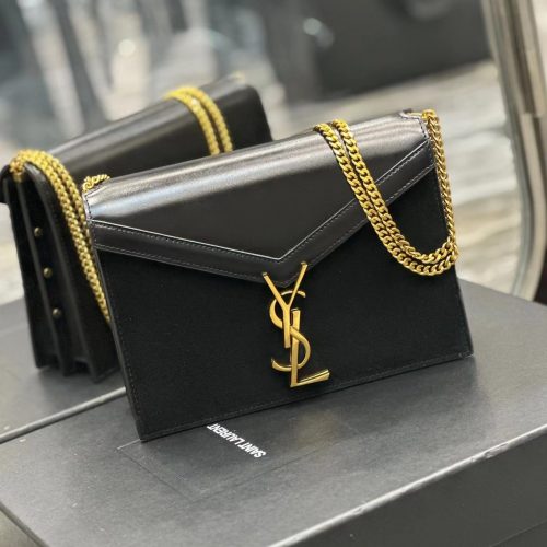 Fashionable leather bag for women
