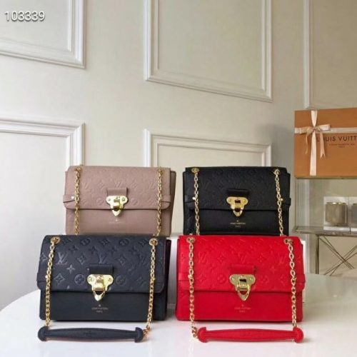 Fashionable leather bag for women