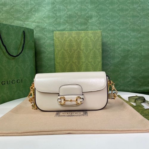 Fashionable leather bag for women