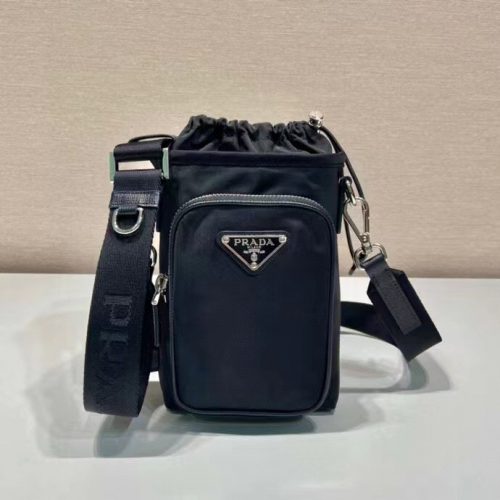 Fashionable leather bag for women