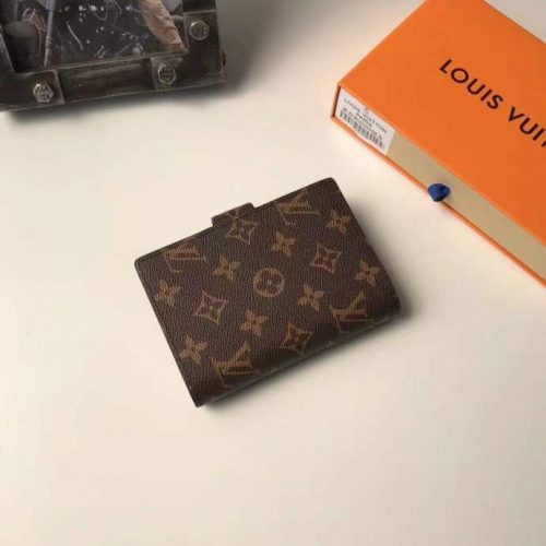 Fashionable leather bag for women