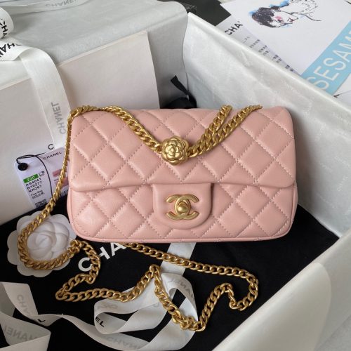 Fashionable leather bag for women