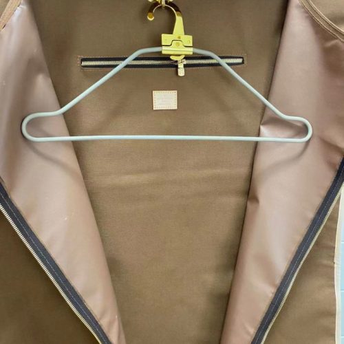 Fashionable leather bag for women