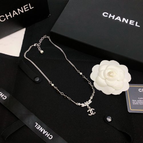 CC necklace