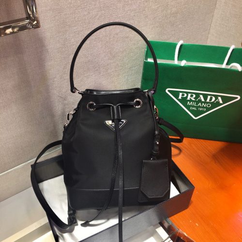 New bucket bag