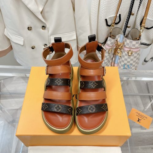 LL sandal