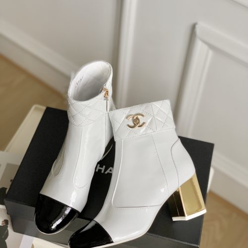 CCH short boots