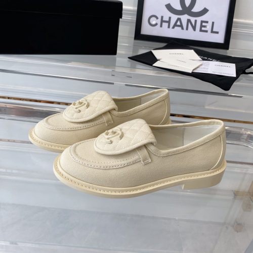 CCH casual shoes