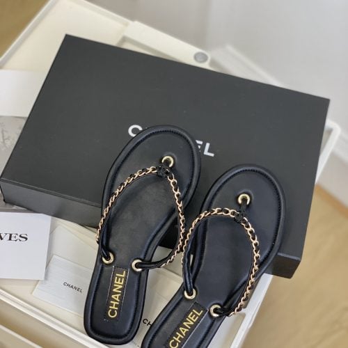 CCH slippers