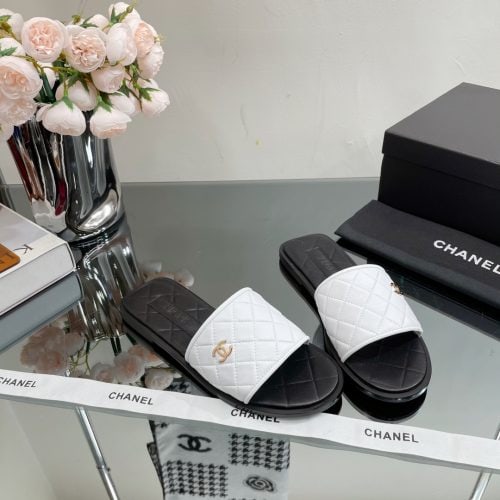 CHH slippers
