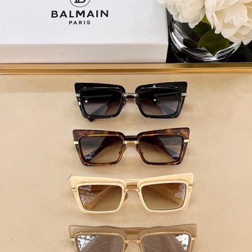Ba eyeglasses
