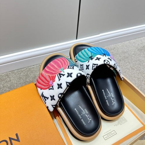 LL slippers