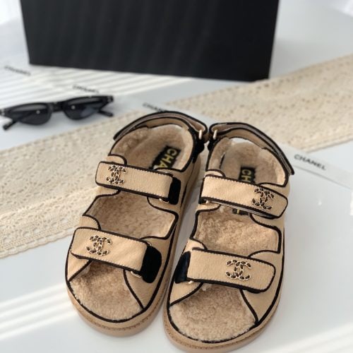 CHH sandals