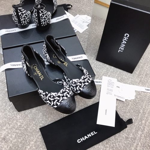 CHH sandals