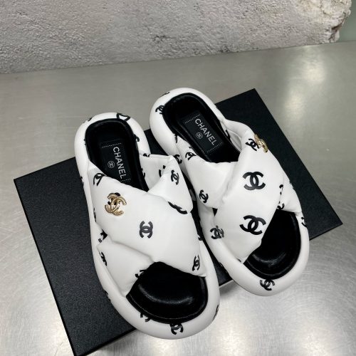CHH slippers