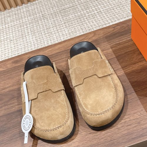 HH slippers