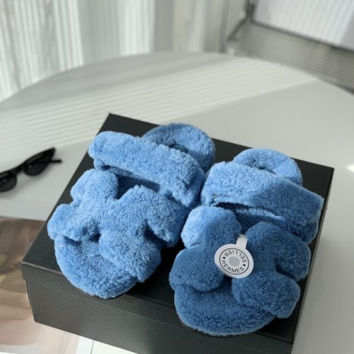 HH slippers