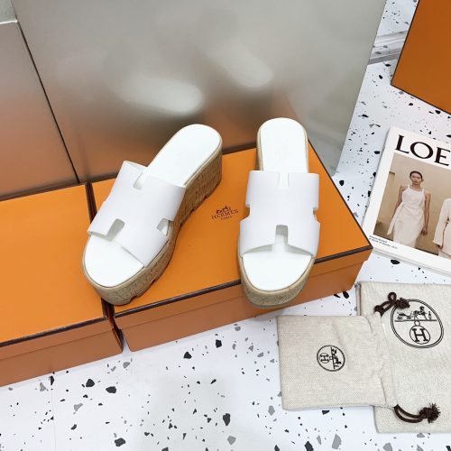 HH slippers