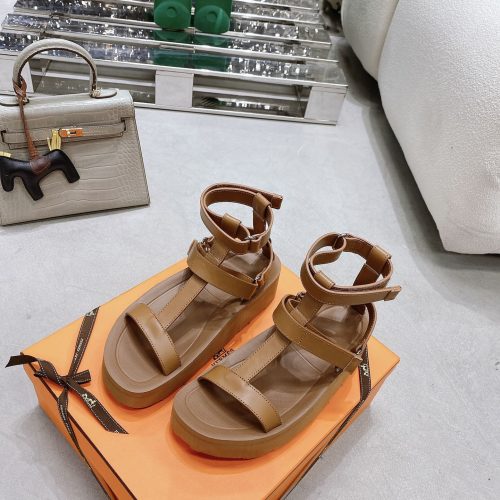 HH sandals