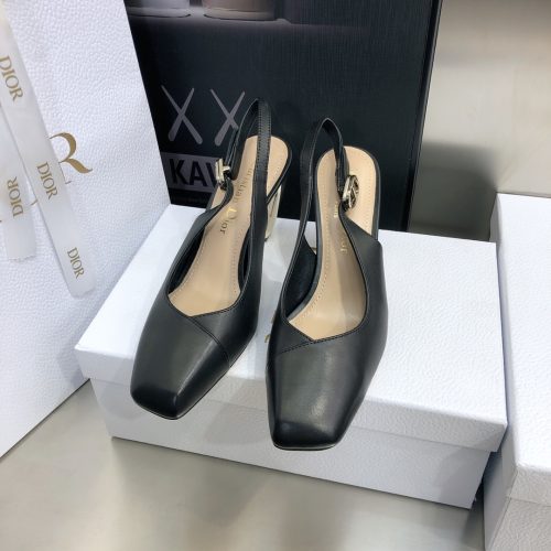 DD Sandals