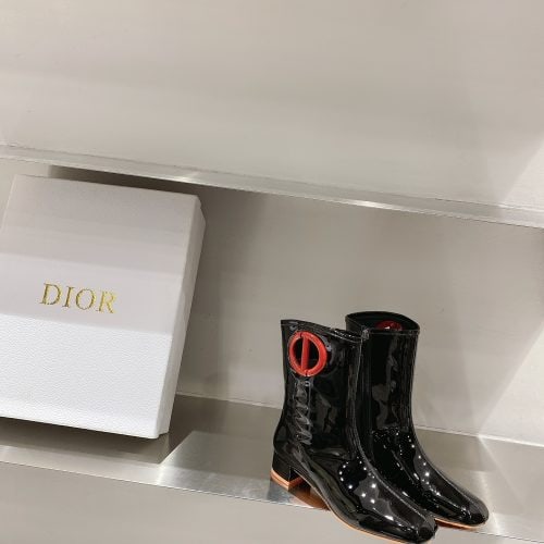 DD short boots