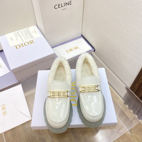 DD casual shoes