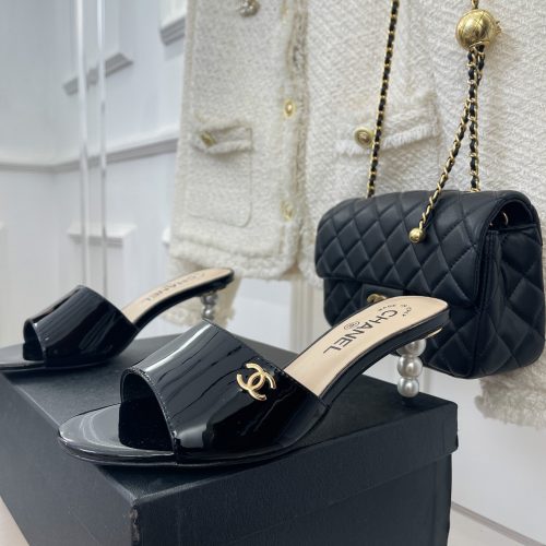 CHH high heeled slippers