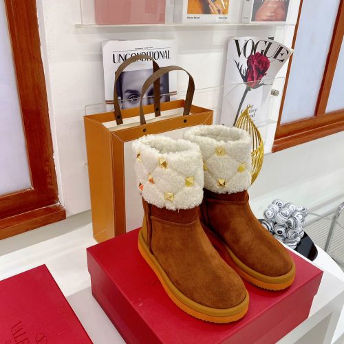 VAL boots