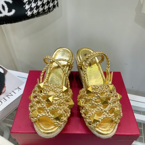VAL sandals