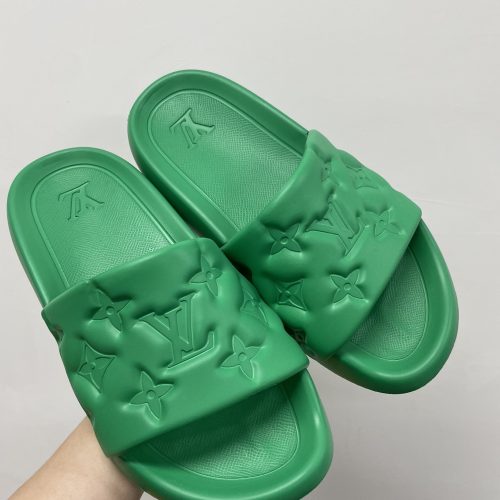 LL slippers