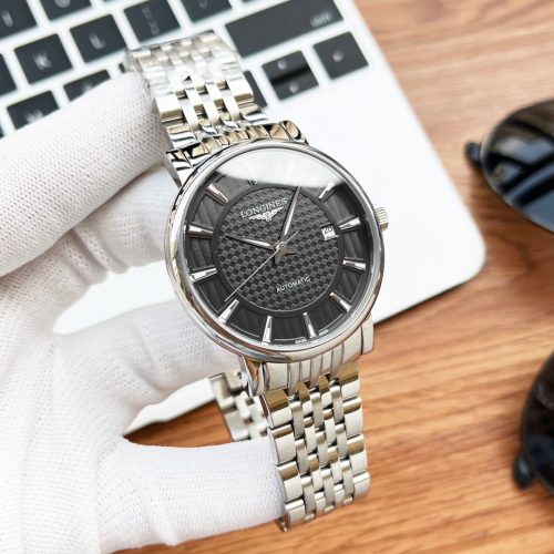 Lo watch