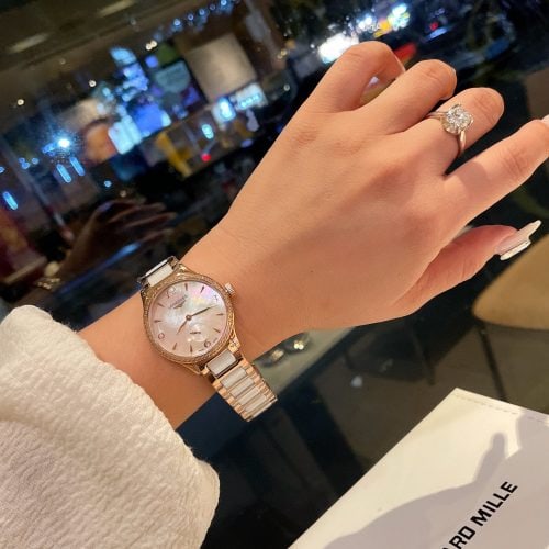 Lo watch
