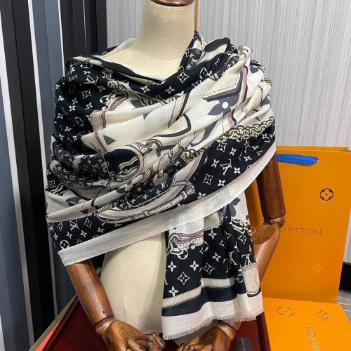 LL scarf