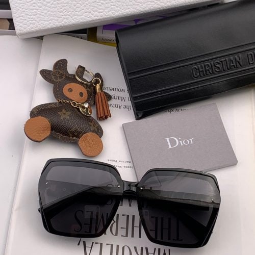 DD glasses
