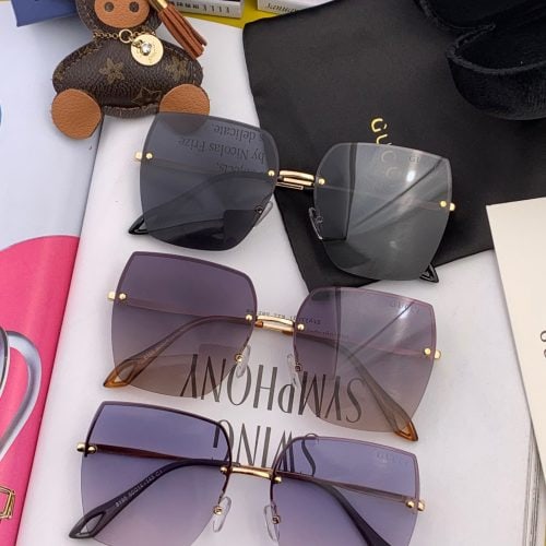 CHA glasses