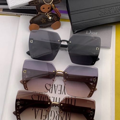 DD glasses