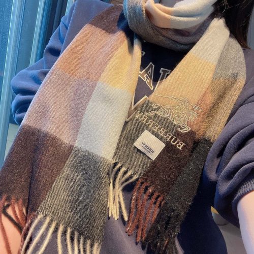 BB scarf