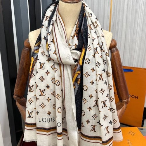 LL scarf
