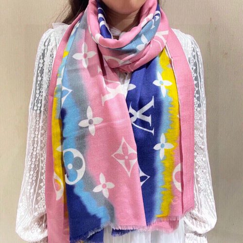 LL scarf