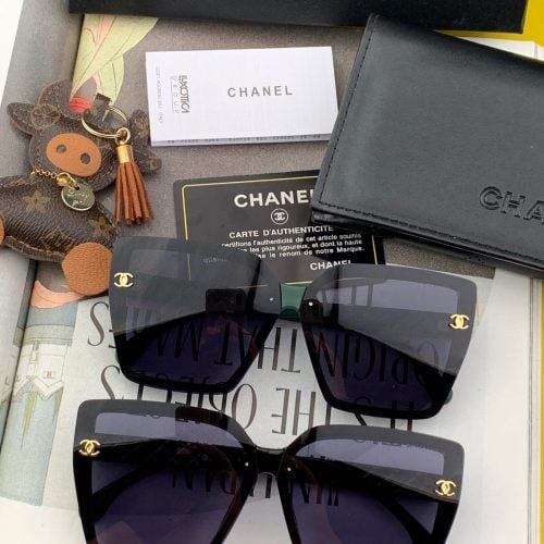 CHA glasses