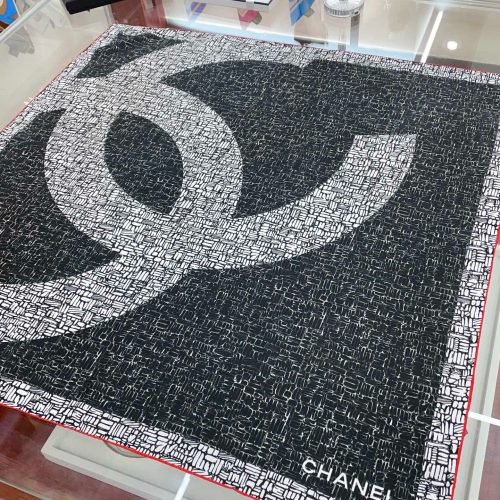 CH scarf