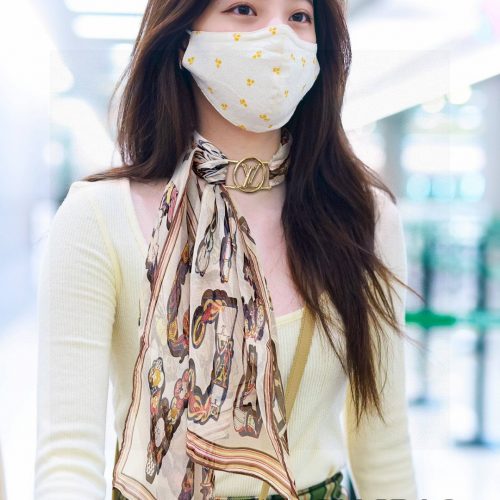 LL scarf