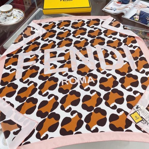 FF scarf