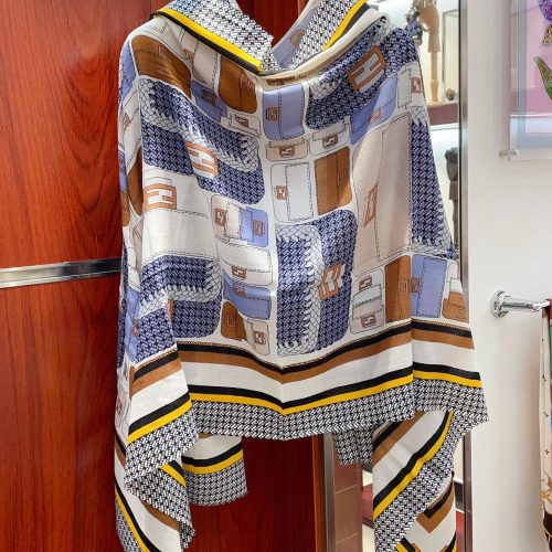 FF scarf