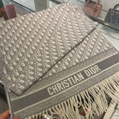 DD scarf