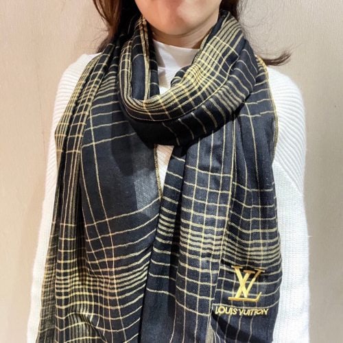 LL scarf