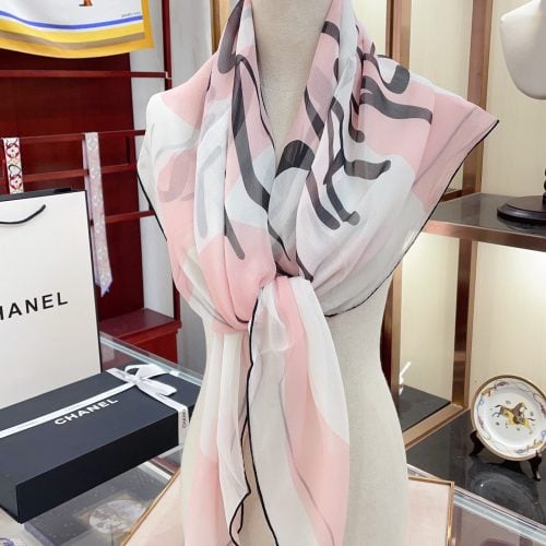 CH scarf