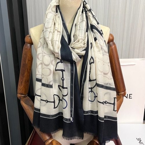 CE scarf