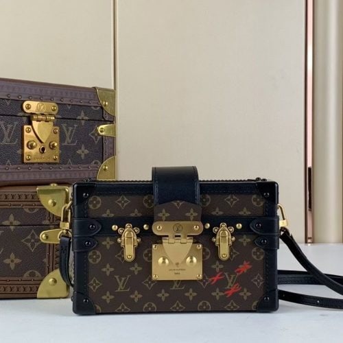 LL PETITE MALLE handbag