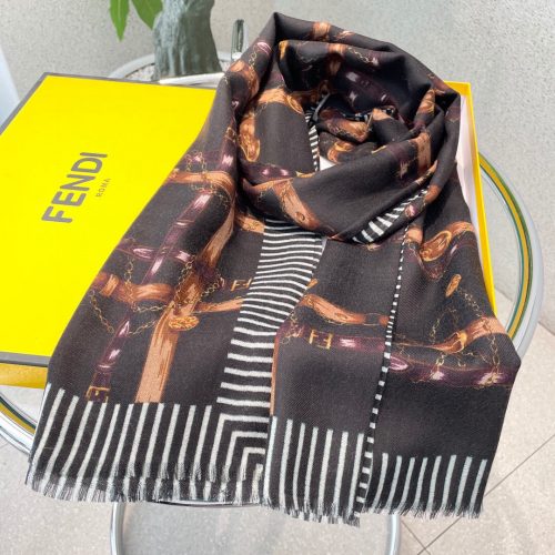 FF scarf